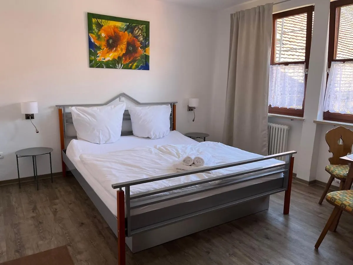 Pension Main-Art Mainstockheim 0*,