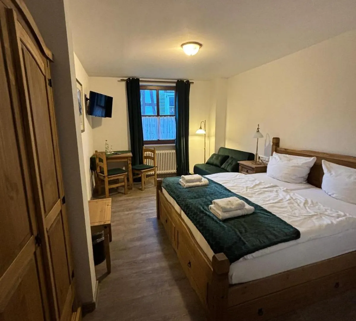 Hotel Pension Main-Art Mainstockheim